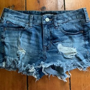 Express shortie denim distressed shorts